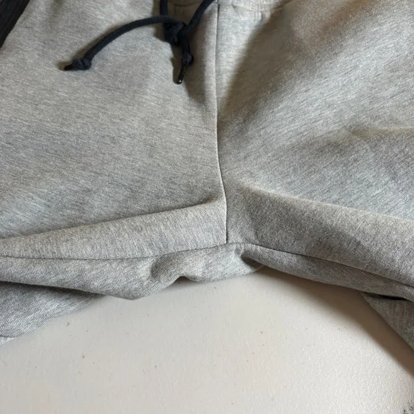 Nike Tech Fleece Jogger Sweatpants Pants - Men's Size S - Gray